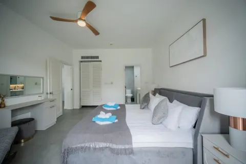 Condo à Bang Tao, Thaïlande, 2 chambres  № 164918 - photo 30