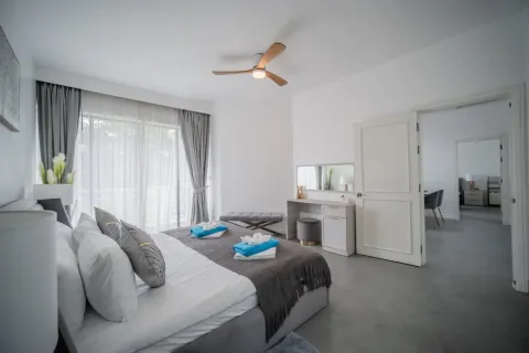 Condo à Bang Tao, Thaïlande, 2 chambres  № 164918 - photo 24