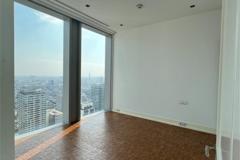 Condo in Bangkok, Thailand, 2 bedrooms № 187336 - photo 2