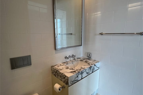 Condo in Bangkok, Thailand, 2 bedrooms  № 187336