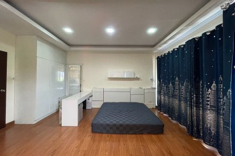 Таунхаус в Чиангмае, Таиланд с 4 спальнями  № 151410 - фото 12