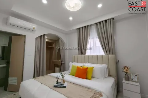 Casa de 3 dormitorios en Pattaya, Tailandia № 212417 - foto 13