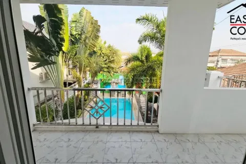 Casa de 3 dormitorios en Pattaya, Tailandia № 212421 - foto 12