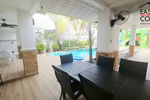 Casa de 3 dormitorios en Pattaya, Tailandia № 212421 - foto 14