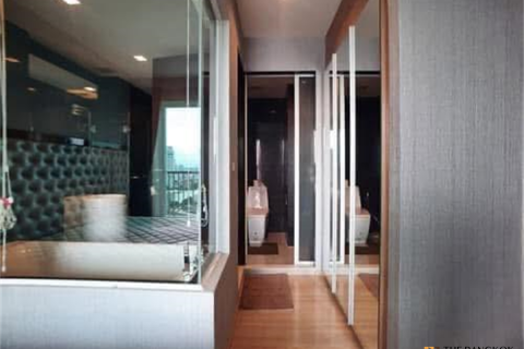 Condo à Bangkok, Thaïlande, 1 chambre  № 187241