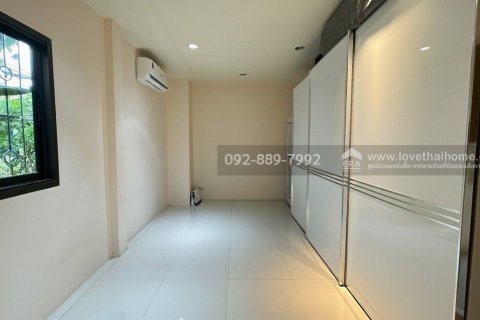 Дом в Самут Сакхоне, Таиланд с 3 спальнями  № 158208 - фото 7