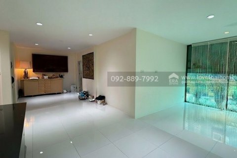 Дом в Самут Сакхоне, Таиланд с 3 спальнями  № 158208 - фото 8