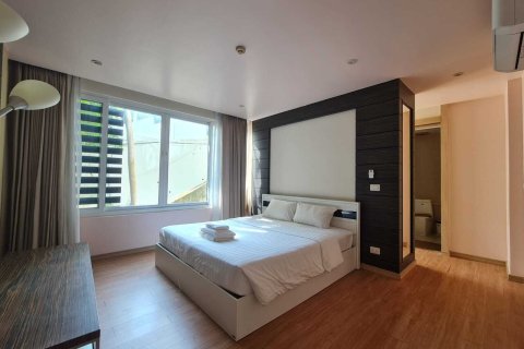 Condo in Kathu, Thailand, 2 bedrooms  № 158214 - photo 13