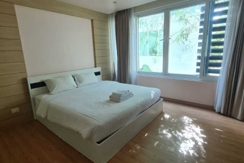Condo in Kathu, Thailand, 2 bedrooms  № 158214 - photo 3