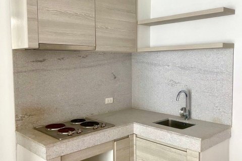 Condo in Hua Hin, Thailand, 2 bedrooms  № 158213 - photo 4