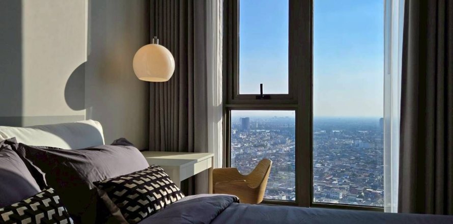 Кондоминиум с 2 спальнями в Банг-Кхо-Лаеме, Бангкок, Таиланд № 163150