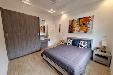 House in Hua Hin, Thailand 3 bedrooms № 163149 - photo 4