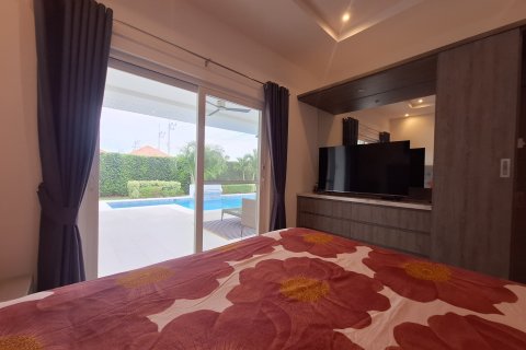 House in Hua Hin, Thailand 3 bedrooms № 163149 - photo 26