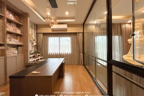 Maison à Bang Kruai, Thaïlande 4 chambres № 163153 - photo 19