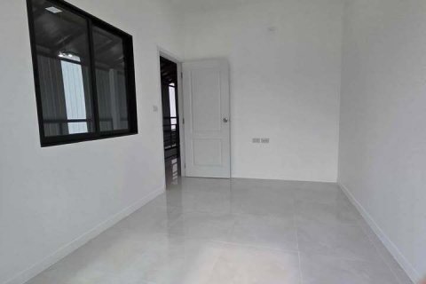 Warehouse in Khlong Luang, Thailand № 163152 - photo 9