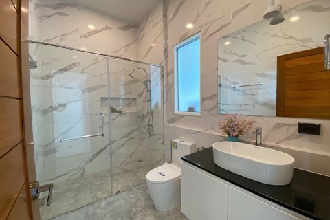 Villa in Hua Hin, Thailand 4 bedrooms № 168331 - photo 23