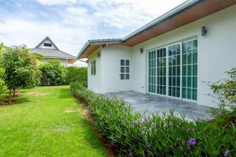 Villa in Hua Hin, Thailand 3 bedrooms № 168332 - photo 28