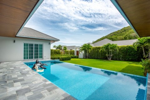 Villa in Hua Hin, Thailand 3 bedrooms № 168332 - photo 4