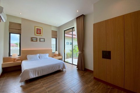 Villa in Hua Hin, Thailand 3 bedrooms № 168330 - photo 19