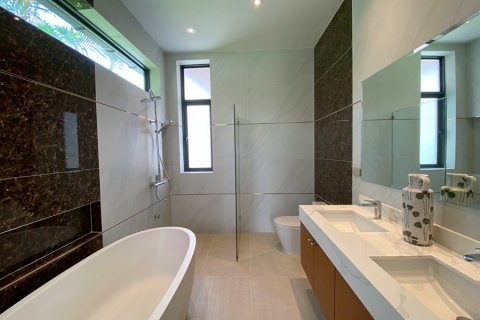 Villa in Hua Hin, Thailand 3 bedrooms № 168330 - photo 17