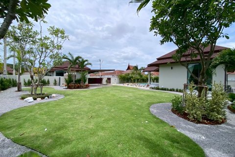 Villa in Hua Hin, Thailand 3 bedrooms № 168330 - photo 23
