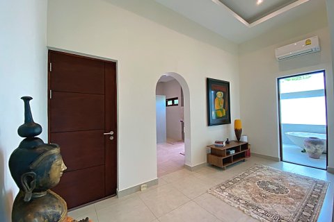 Villa in Pran Buri, Thailand 5 bedrooms № 168297 - photo 29