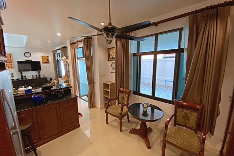 Villa in Hua Hin, Thailand 3 bedrooms № 168296 - photo 16