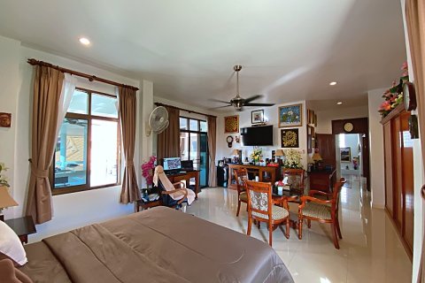 Villa in Hua Hin, Thailand 3 bedrooms № 168296 - photo 30