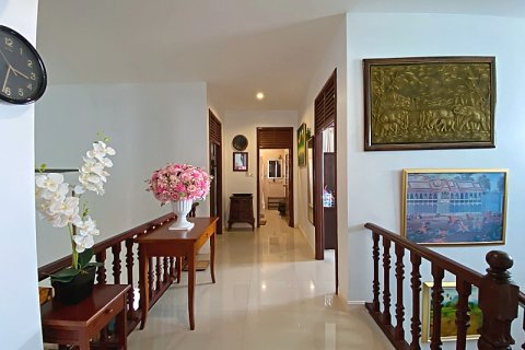 Villa in Hua Hin, Thailand 3 bedrooms № 168296 - photo 22