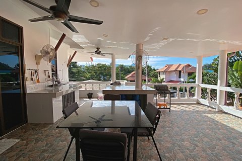 Villa in Hua Hin, Thailand 3 bedrooms № 168296 - photo 27