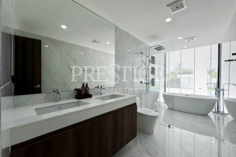 House in Pattaya, Thailand 5 bedrooms № 233225 - photo 15
