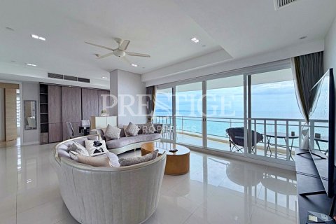 Eigentumswohnung in Pattaya, Thailand, 3 Schlafzimmer  № 233224