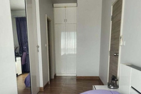 Студия в кондо в Кхлонг Сане, Бангкок, Таиланд № 147921 - фото 8