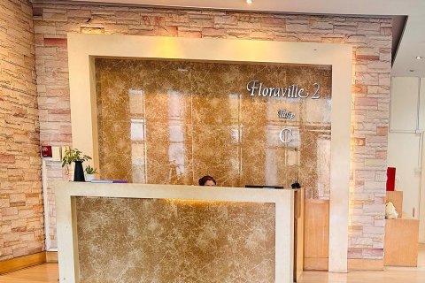 Кондоминиум с 3 спальнями в Суан Луанге, Бангкок, Таиланд № 147918 - фото 5