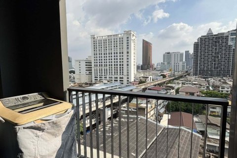 Studio in the Condo in Phaya Thai, Bangkok, Thailand  № 147922 - photo 19