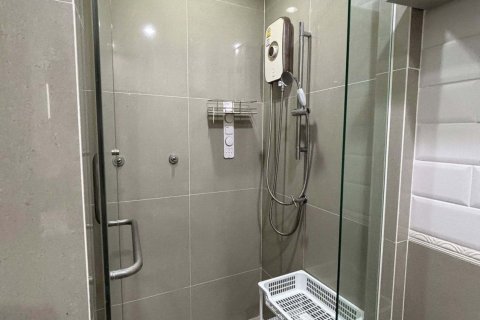 Studio in the Condo in Phaya Thai, Bangkok, Thailand  № 147922 - photo 18