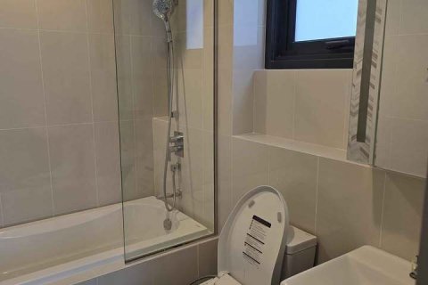 Кондоминиум с 2 спальнями в Клонг Тоэй, Бангкок, Таиланд № 147917 - фото 6