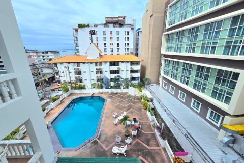 Condo in Pattaya, Thailand, 2 bedrooms № 197366