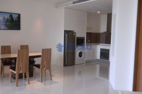 Condo in Pattaya, Thailand, 2 bedrooms № 197367 - photo 2