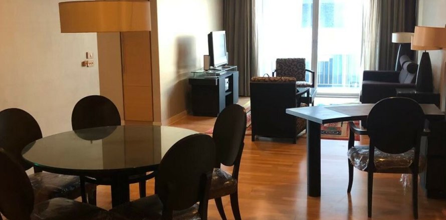 Condo à Sathon, Bangkok, Thaïlande, 2 chambres  № 148721