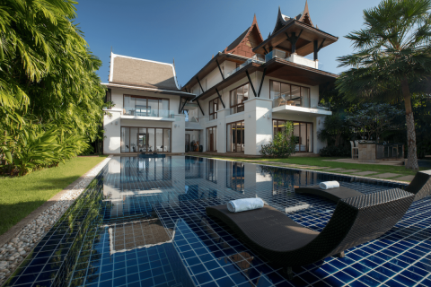 Villa in Phuket, Thailand 5 bedrooms № 170760 - photo 11