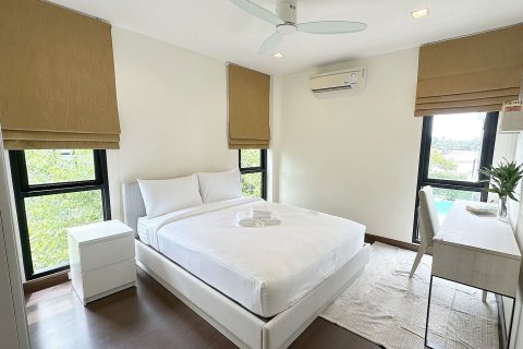 Villa in Phuket, Thailand 5 bedrooms № 170761 - photo 10