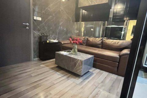 Studio in the Condo in Watthana, Bangkok, Thailand  № 170759 - photo 5
