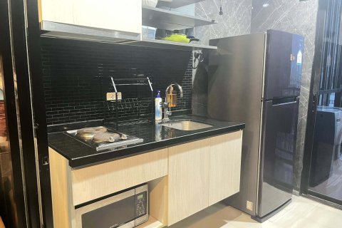 Studio in the Condo in Watthana, Bangkok, Thailand  № 170759 - photo 6