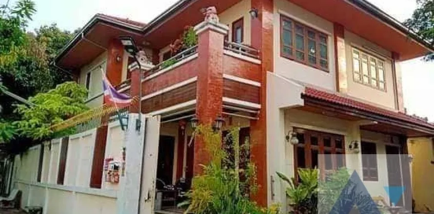 Haus in Phra Khanong, Bangkok, Thailand 3 Schlafzimmer № 215922
