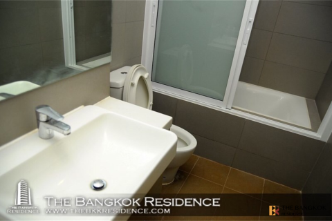 Condo in Bangkok, Thailand, 1 bedroom № 188834 - photo 10