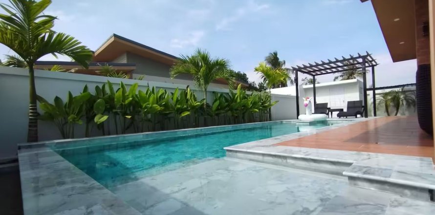 Villa à Hua Hin, Thaïlande 2 chambres № 147750