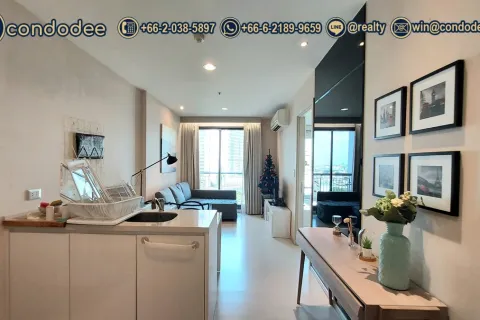 Condo à Khlong Toei, Bangkok, Thaïlande, 1 chambre  № 200577
