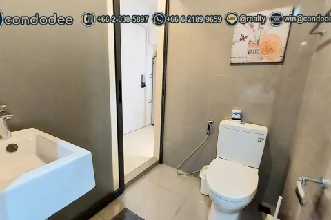 Condo à Khlong Toei, Bangkok, Thaïlande, 1 chambre № 200577 - photo 13