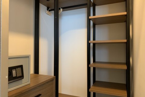 Condo à Watthana, Bangkok, Thaïlande, 2 chambres № 200575 - photo 12